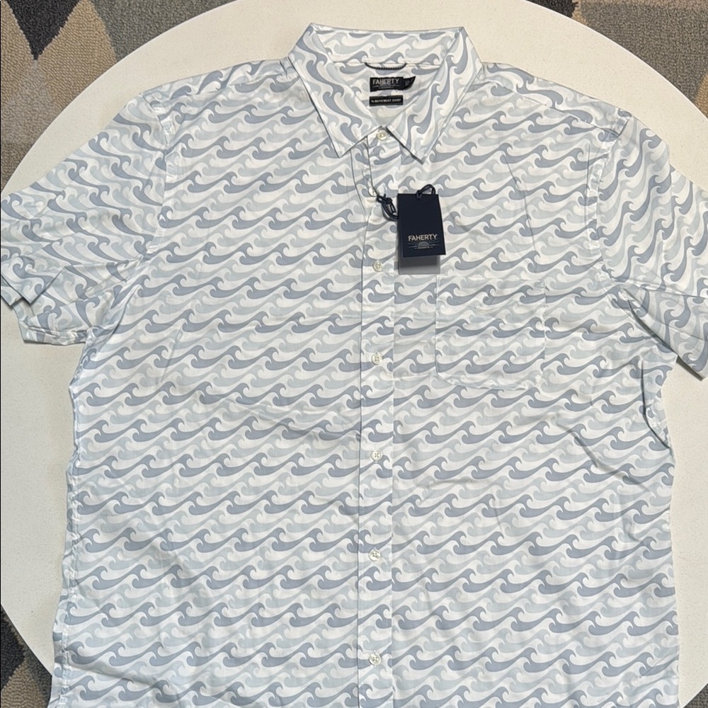 Faherty Reserve Brand New “Movement Shirt”White and Blue XXL